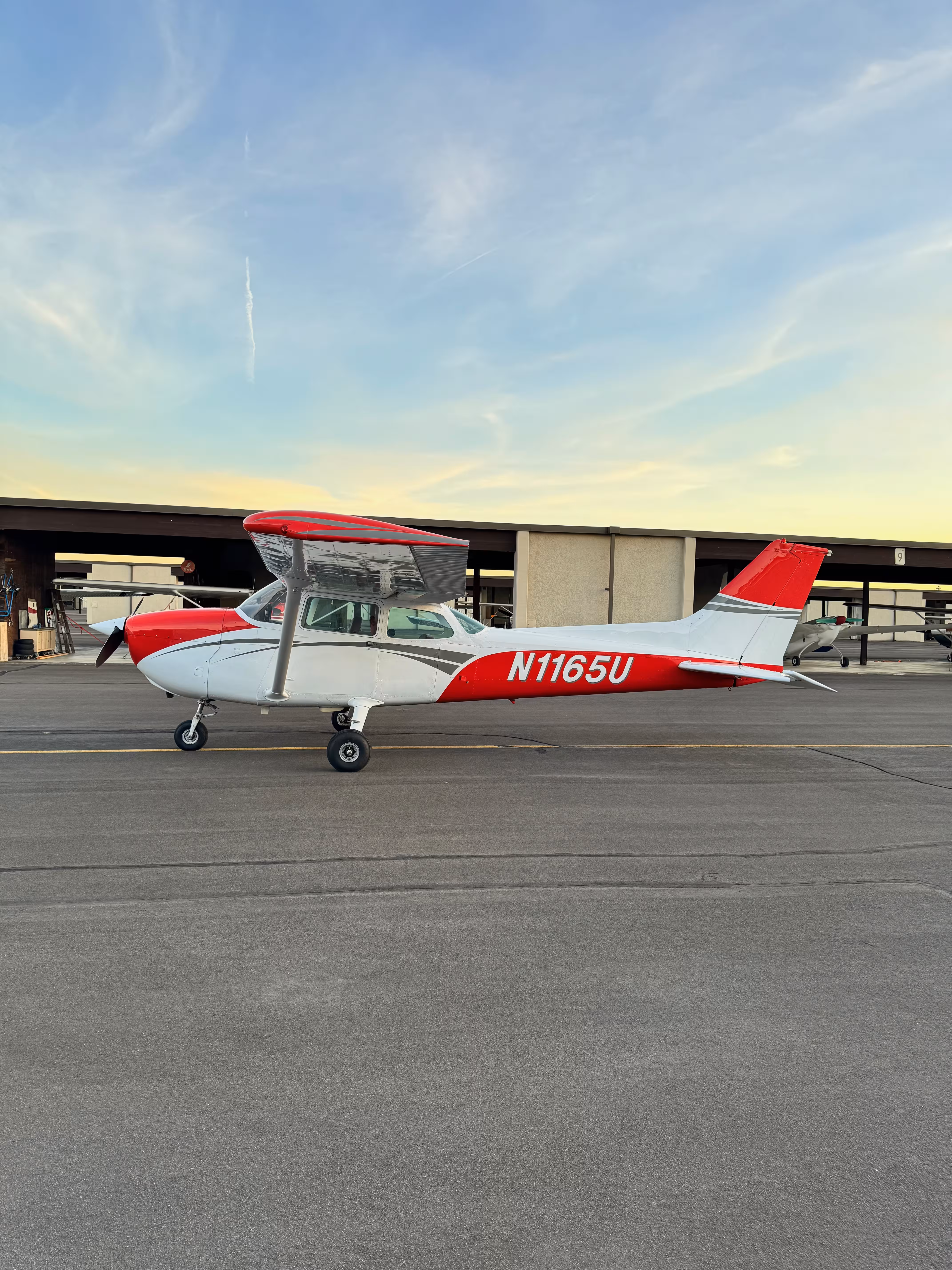 Cessna 172M Image 3